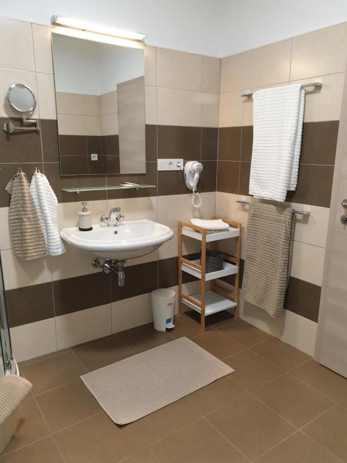 Suha Punta - Babalonija Appartement *