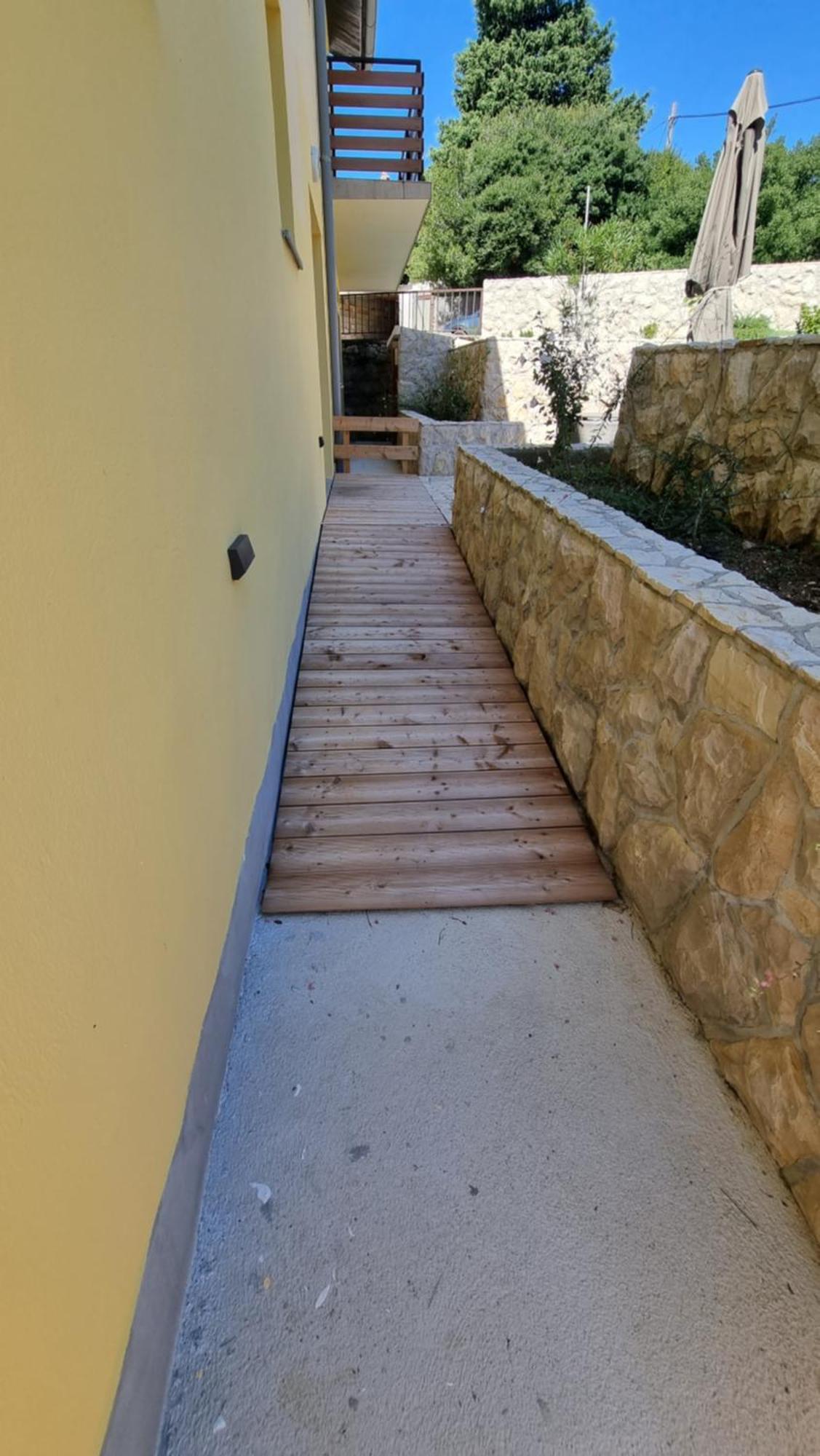 Suha Punta - Babalonija Appartement